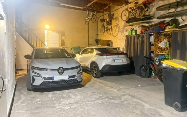 Maison à vendre    8 pièces •  Marseillan