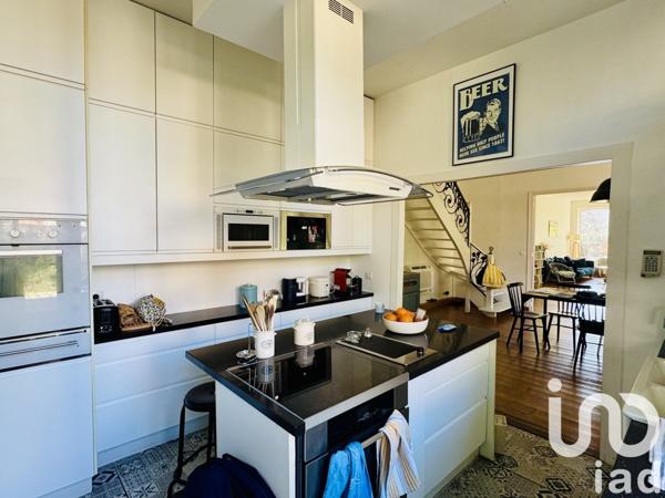 Demeure 8 pièces de 250 m² à Orléans (45000)