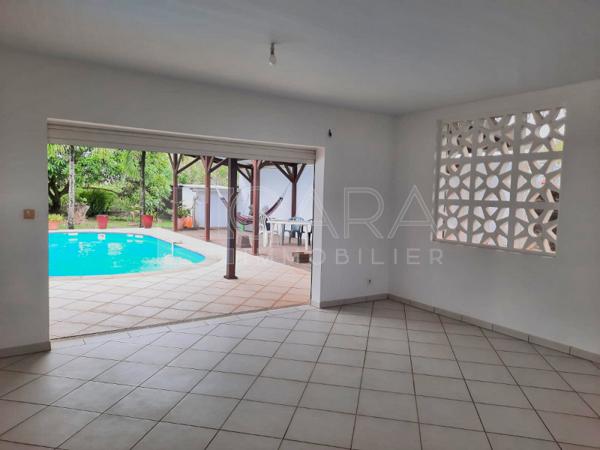 Vente Maison 5 Pièce(s) REMIRE-MONTJOLY (97354) 520 000 € calendar