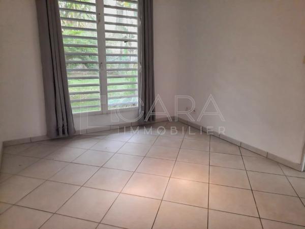 Vente Maison 5 Pièce(s) REMIRE-MONTJOLY (97354) 520 000 € calendar