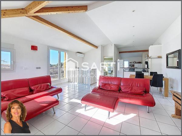 Appartement T4 duplex de 96m² + garage + places extérieures