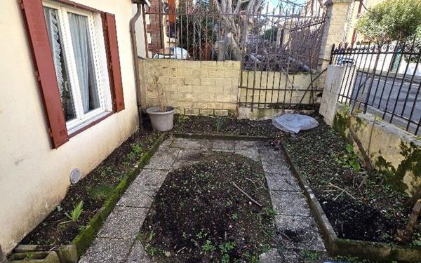 Maison à vendre    3 pièces • 54,80 m2 Ivry-sur-Seine