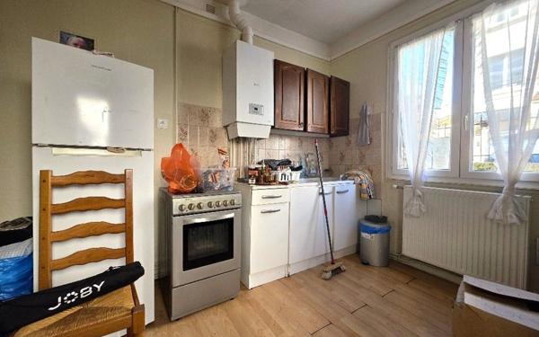 Maison à vendre    3 pièces • 54,80 m2 Ivry-sur-Seine