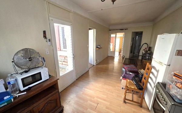 Maison à vendre    3 pièces • 54,80 m2 Ivry-sur-Seine