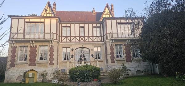 Noyon (60400) PROPRIETE D'EXCEPTION - 920 m²