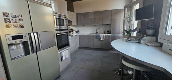 Noyon (60400) PROPRIETE D'EXCEPTION - 920 m²