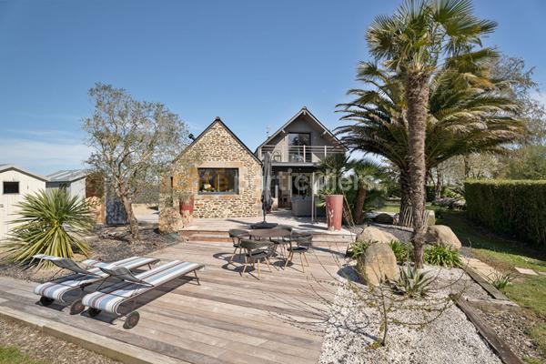 Vente Maison182,51 m² - 6 Pièces - SAINT MELOIR DES ONDES (35350)