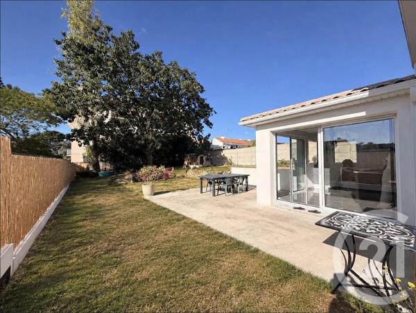 Maison à vendre  5 pièces - 155 m 2   PORNIC  - 44