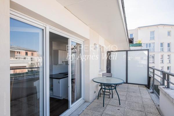 Massy (91300) MASSY - VILMORIN - JOLI 2 PIECES AVEC TERRASSES PROCHE GARE TGV