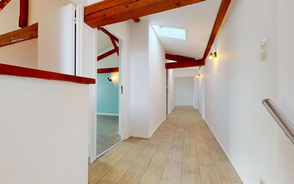 Maison à vendre    6 pièces •  Saint-Étienne