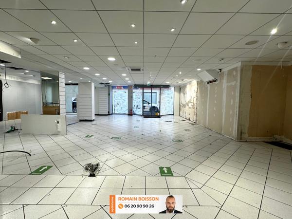 Local/bureau à vendre CASTELNAUDARY (11) - LOCAL COMMERCIAL - VISIBILITE - EMPLACEMENT - LUMINEUX -