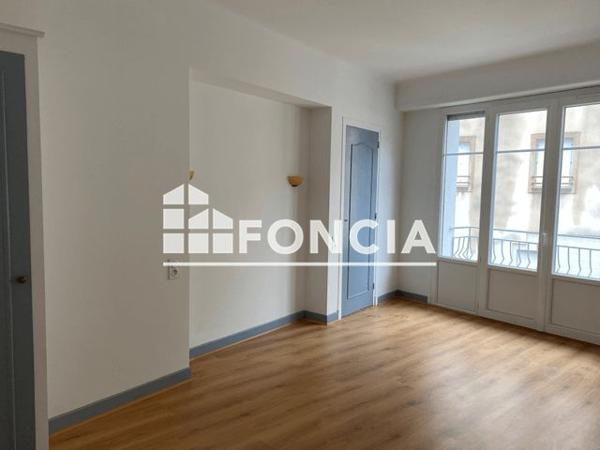 Location Appartement 3 pièces 90.52 m² - 15 RUE DE BAGNERES Lourdes 65100