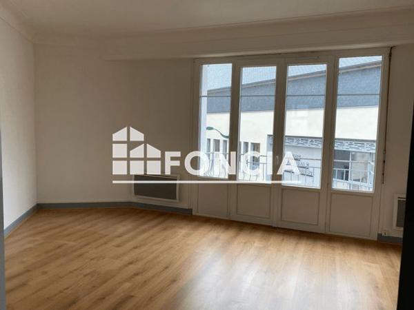 Location Appartement 3 pièces 90.52 m² - 15 RUE DE BAGNERES Lourdes 65100
