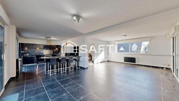 Maison contemporaine avec piscine – volumes, confort et prestations premium