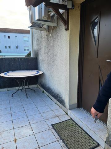 Alès (30100) Joli appartement en duplex au 1er étage d'une maison de ville