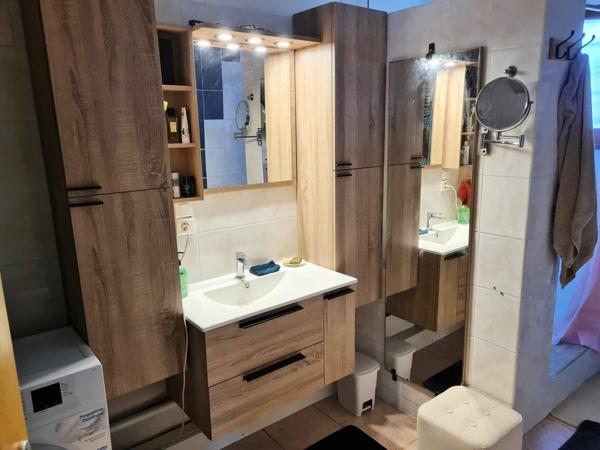 Alès (30100) Joli appartement en duplex au 1er étage d'une maison de ville