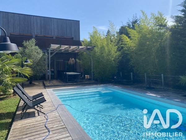 Maison à vendre 8 pièces 183 m² Sarlat-la-Canéda