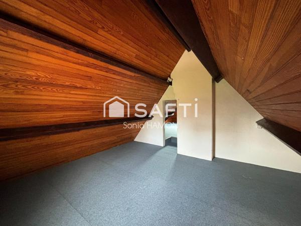 Carantec – Quartier du Varquez – Maison de caractère à rénover, seconde ligne mer