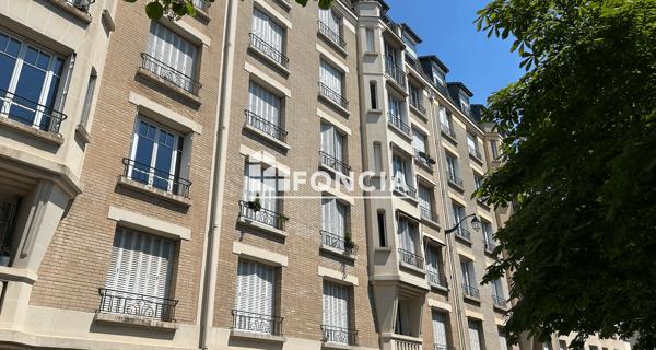 Location Appartement 2 pièces 42.06 m² - Saint-mandé 94160