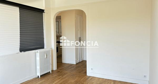 Location Appartement 2 pièces 42.06 m² - Saint-mandé 94160