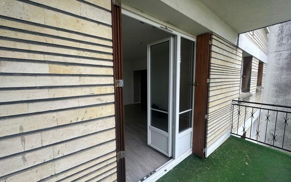 Appartement à vendre    2 pièces • 49,35 m2 Saint-Maur-des-Fossés