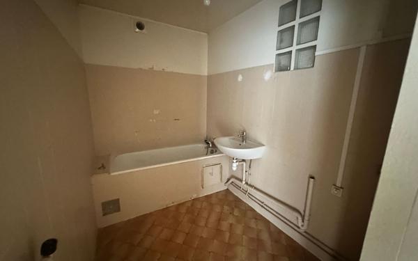 Appartement à vendre    2 pièces • 49,35 m2 Saint-Maur-des-Fossés