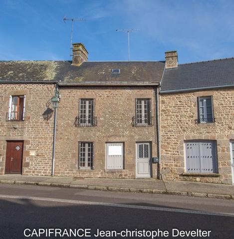 Maison à vendre 3 chambres sur terrain de 413 m2