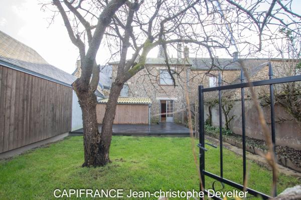 Maison à vendre 3 chambres sur terrain de 413 m2