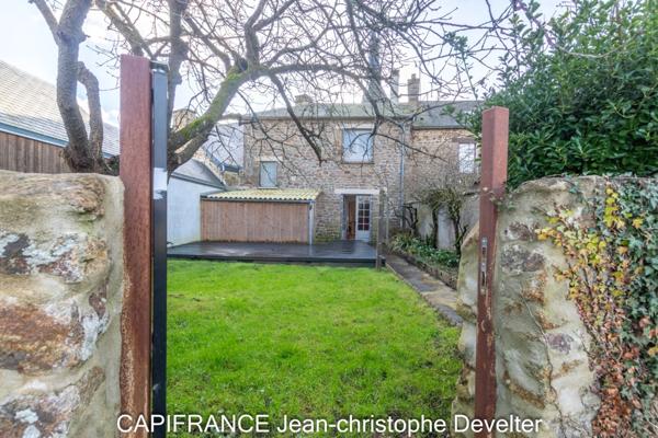 Maison à vendre 3 chambres sur terrain de 413 m2