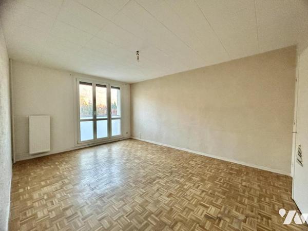 FONTAINE - APPARTEMENT T2 