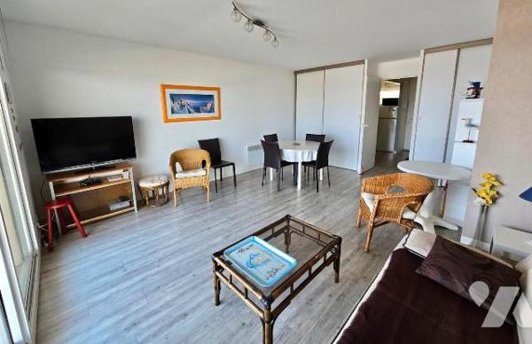 Appartement 3 pièces avec balcon, vue mer et garage