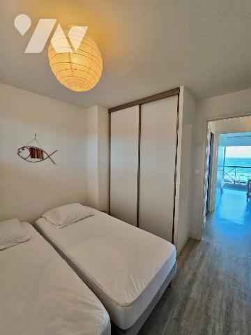 Appartement 3 pièces avec balcon, vue mer et garage