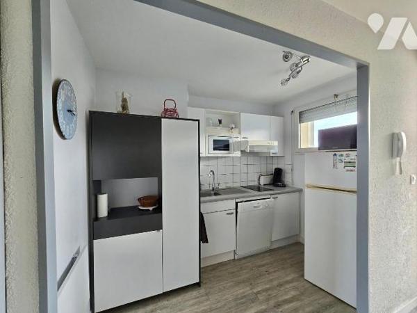 Appartement 3 pièces avec balcon, vue mer et garage