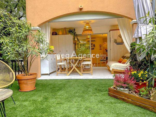 Appartement à LA CROIX-VALMER, 83420 - 3 pièces 49m²