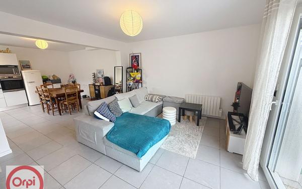 Maison à vendre    3 pièces • 72 m2 Lons