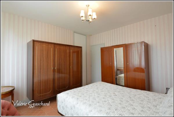 Maison 174 m² + piscine et dépendances sur 3,5 ha de terrain