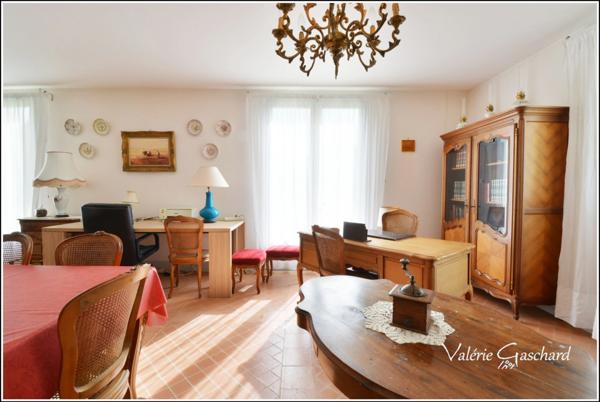 Maison 174 m² + piscine et dépendances sur 3,5 ha de terrain