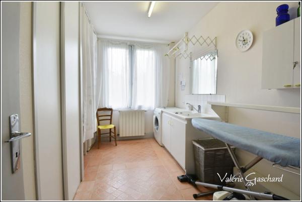 Maison 174 m² + piscine et dépendances sur 3,5 ha de terrain