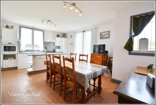 Maison 174 m² + piscine et dépendances sur 3,5 ha de terrain