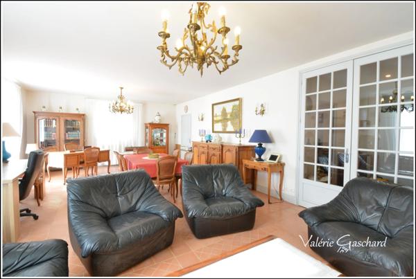 Maison 174 m² + piscine et dépendances sur 3,5 ha de terrain