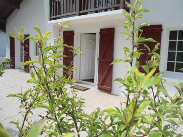 Magnifique appartement à vendre d'une suface de 88 m² avec une terrasse de 70m² et garage sur 30 m².