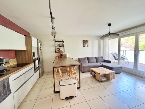 Appartement 3 pièce(s) 2 chambre(s) 57.62 m²