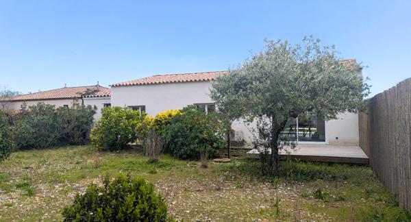 Villa T4 de 126m², parfait etat , calme lumineuse piscinable sur 578 m² de terrain.