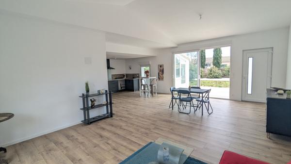 Villa T4 de 126m², parfait etat , calme lumineuse piscinable sur 578 m² de terrain.
