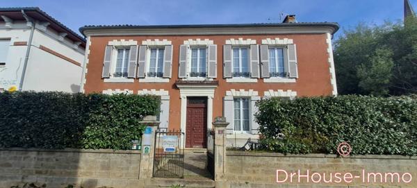 Maison à vendre 14 pièces de 365 m²
