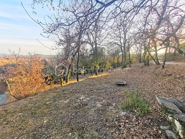 Terrain de 1 986 m²