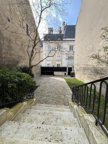 Maison à vendre à Montargis dans le Loiret (45200), ref : 45051-423