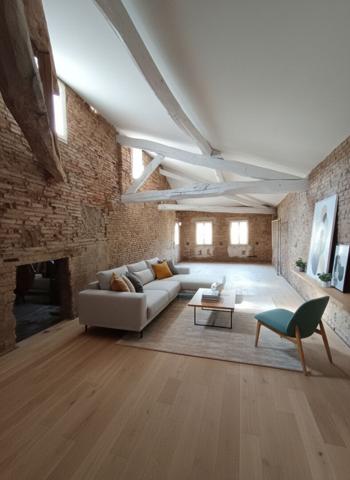 Immeuble OPPORTUNITÉ RARE ? IMMEUBLE DE 223 m² ? EMPLACEMENT N°1 ? RESTAURANT AVEC TERRASSE ET FORT POTENTIEL