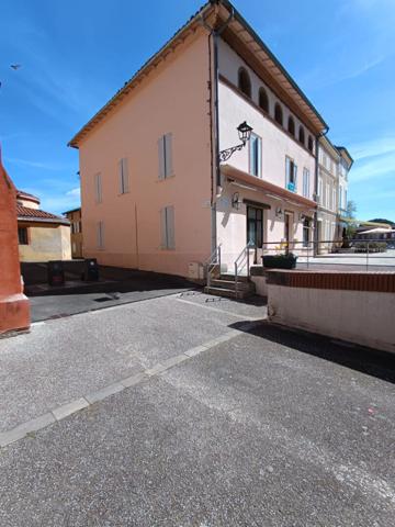 Immeuble OPPORTUNITÉ RARE ? IMMEUBLE DE 223 m² ? EMPLACEMENT N°1 ? RESTAURANT AVEC TERRASSE ET FORT POTENTIEL