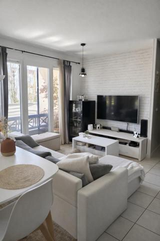 T2 Récent, avec terrasse + place de parking privative